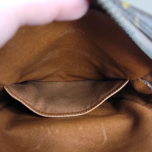 Louis Vuitton Brown Amazon PM Monogram Womens Crossbody Bag - Picture 10 of 16